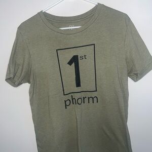 1st Phorm graphic t-shirt in an olive green color.